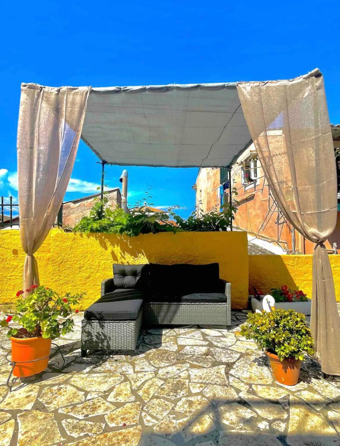 Xrisanthi Studio Corfu Port 1 Екстер'єр фото